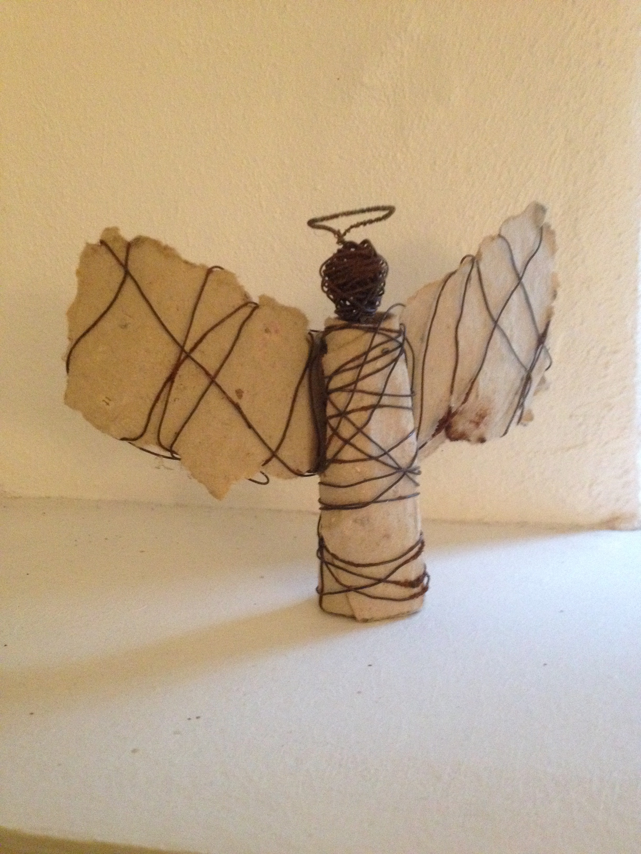 Papir og tråd, engel, 1999